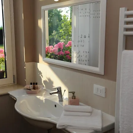 ベッド・アンド・ブレックファスト La Magia Dei Sogni Relais 4*